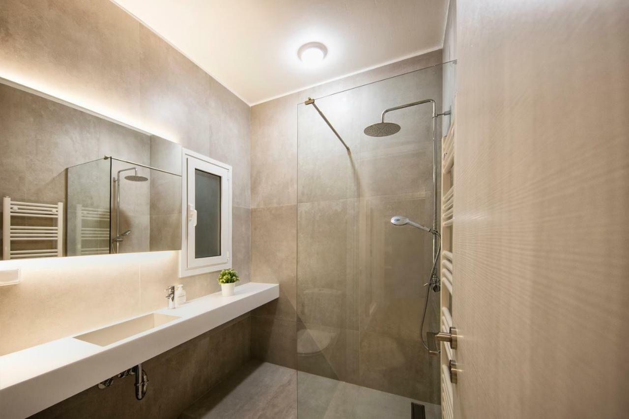 Kolonaki Square Executive Apartment أثينا المظهر الخارجي الصورة